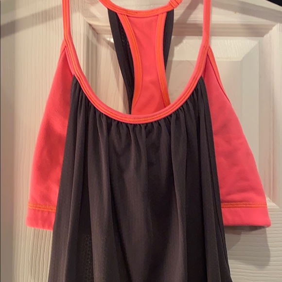 Lululemon Workout Bra/Top Combo - Picture 2 of 4